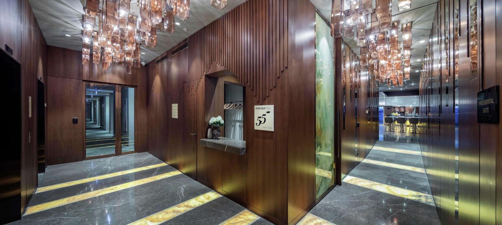 Отель Doubletree By Hilton Скопье Экстерьер фото The 55th floor of the hotel
